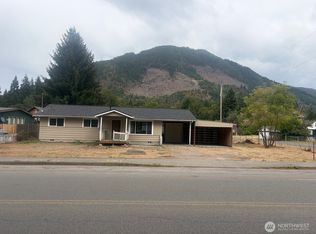 900 Mountain Loop Hwy, Darrington, WA 98241
