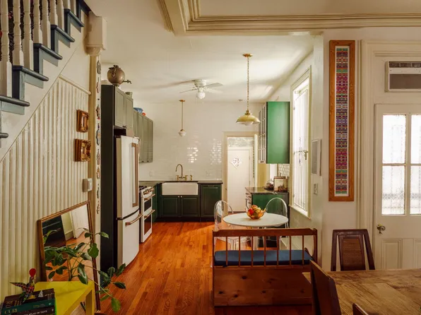 1810 Morris St, Philadelphia, PA 19145