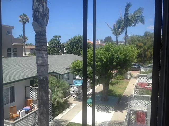 1163 Felspar St — Photo 4