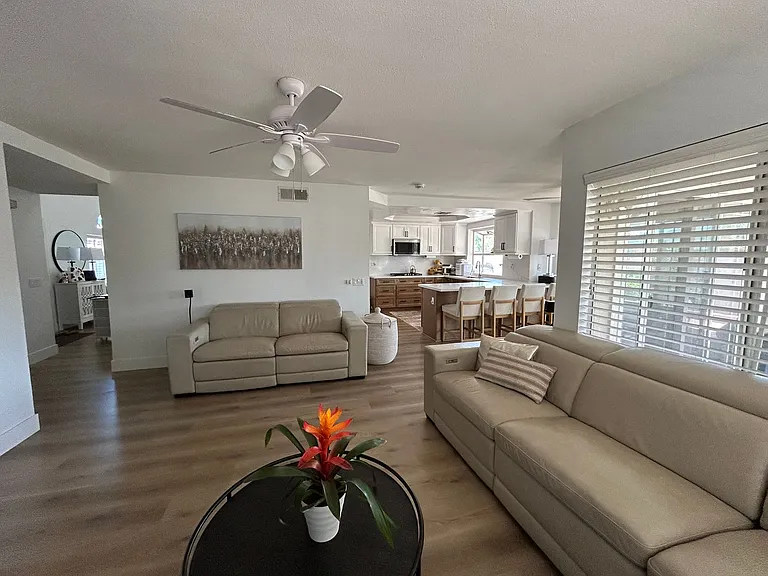 44125 Northgate Ave — Photo 12