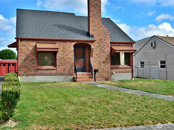 229 S 57th Street, Tacoma, WA 98408