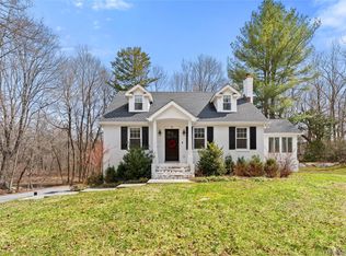 70 Oscawana Lake Road, Putnam Valley, NY 10579