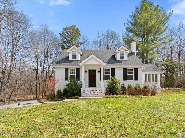 70 Oscawana Lake Road, Putnam Valley, NY 10579