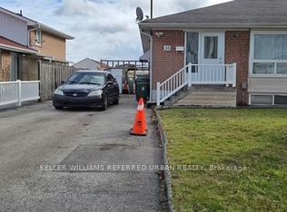 39 Franson Cres, Toronto, ON M9M 1T6