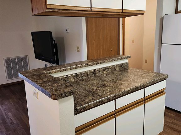 Island and Floating Shelves