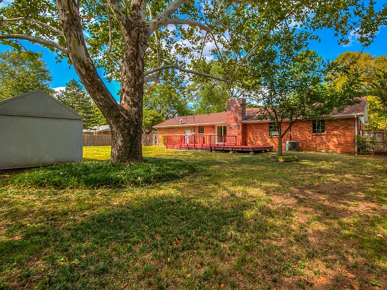 908 Birch Dr — Photo 19