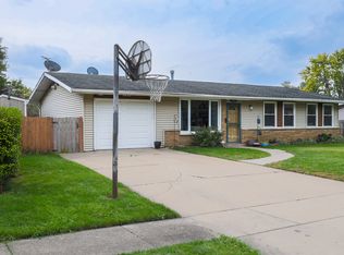 9425 Pine St, Mokena, IL 60448