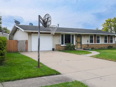 9425 Pine St, Mokena, IL, 60448