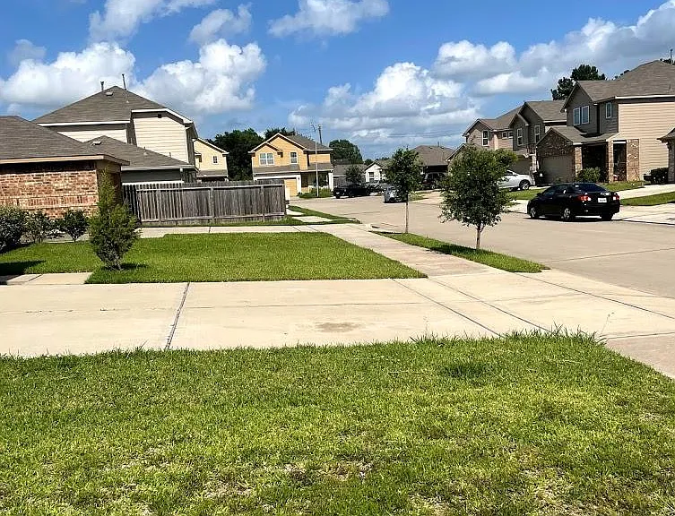 5950 Nodaway Creek Ct — Photo 4