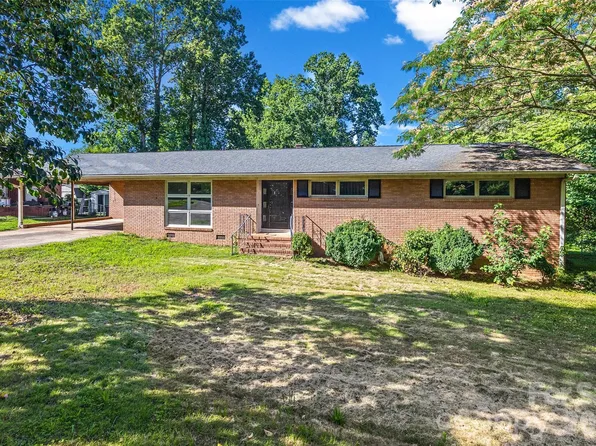 1020 Candlewood Ln, Rock Hill, SC 29730