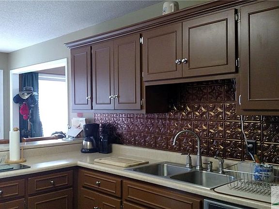 4th image of 1828 Beaver Creek Ln