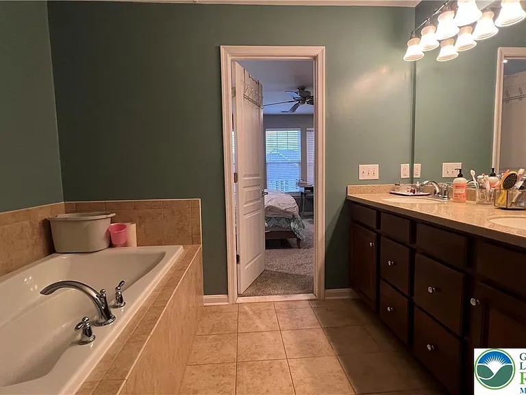 8536 Mayfair Ct — Photo 40