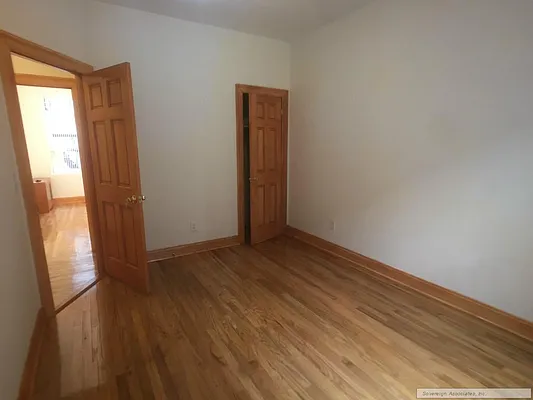 Rented by Sovereign Associates | media 44