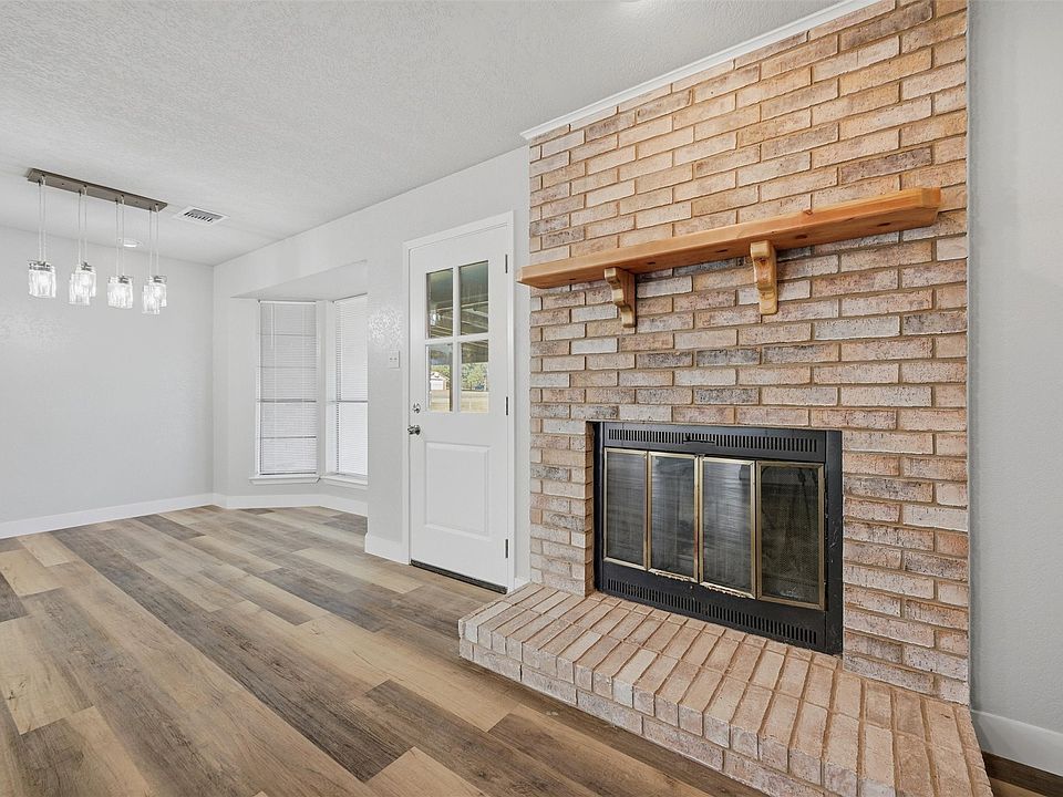 1st image of 4805 Park Ave