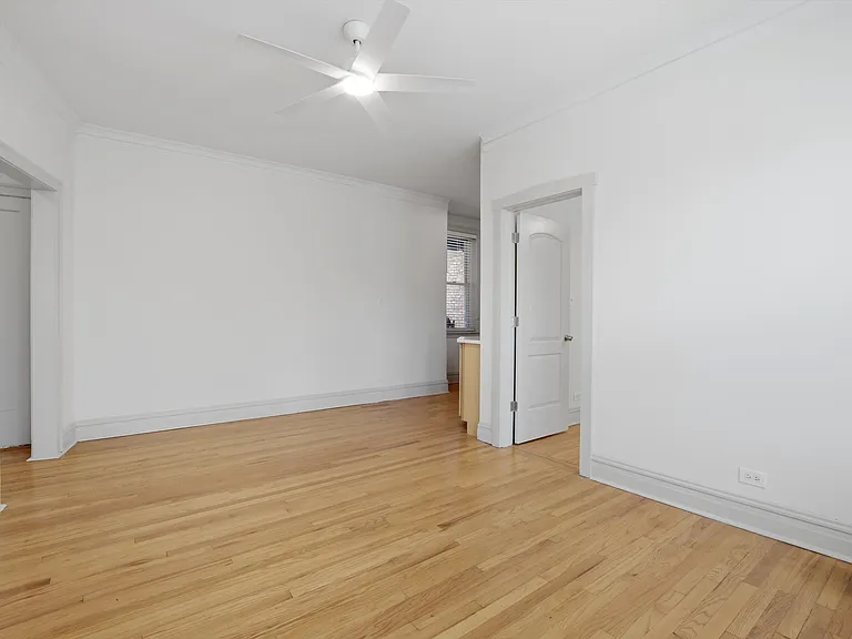 2101 N Mozart St #3 — Photo 7
