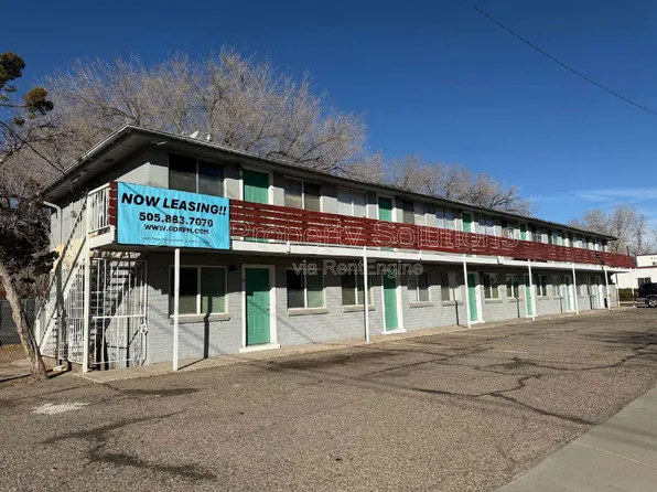 1201 Iron Ave SW APT 22, Albuquerque, NM 87102