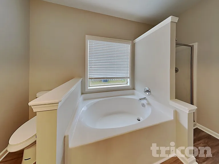 112 Oldham Way — Photo 10