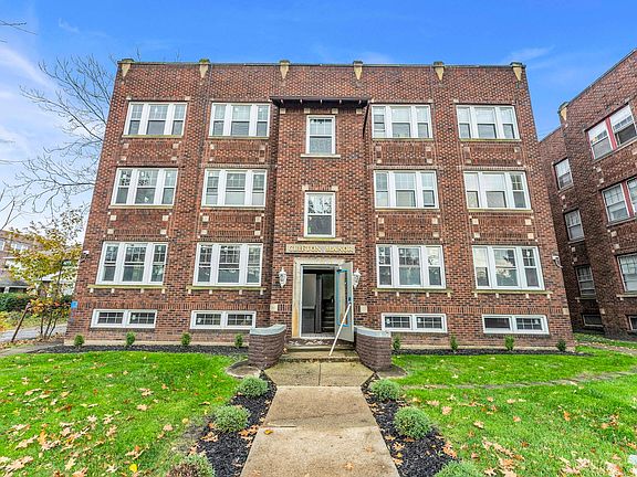3rd image of 12009 Clifton Blvd APT 12
