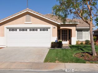 955 Miraflores Dr, Corona, CA 92882