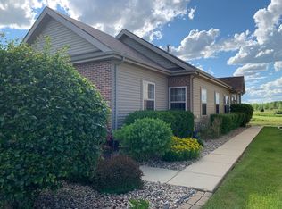260 Sunset Blvd, Beecher, IL 60401