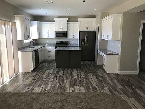 5th image of 2520 Blackhawk Dr Unit 60