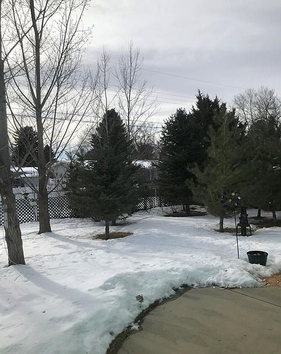 2nd image of 2002 Howard Ave