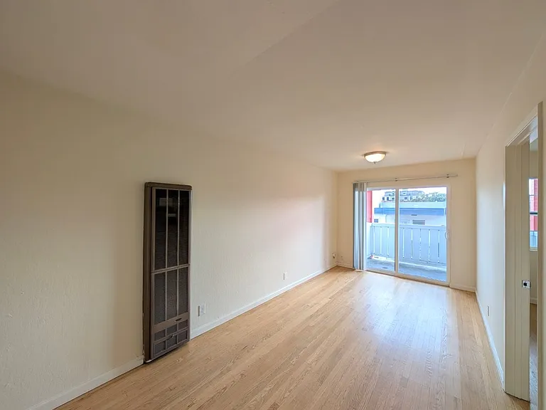 2404 Fulton Street — Photo 16