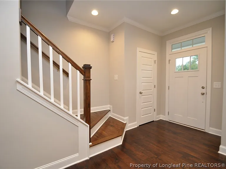311 Old Grove Ln — Photo 3