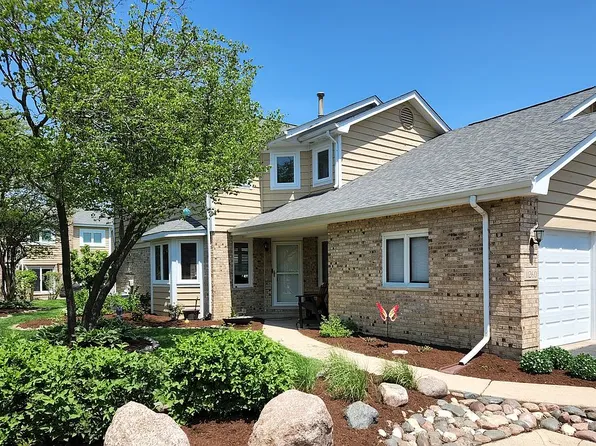 11260 Brook Crossing Dr, Orland Park, IL 60467