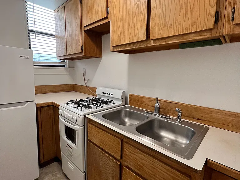 Stevens Square Apartments — Photo 169