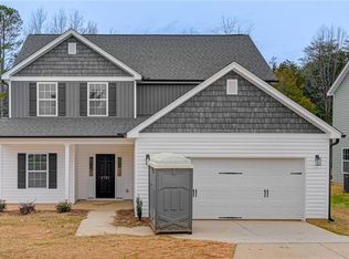 4721 Ridgefall Rd, Greensboro, NC 27410