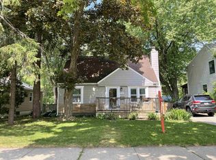 1210 Temkin Ave, Madison, WI 53705