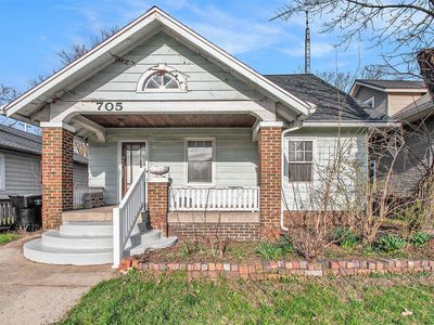 705 S Ironwood Dr, South Bend, IN, 46615