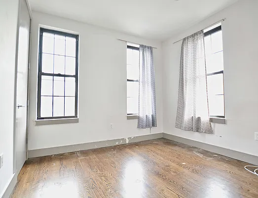 Rented by Rental Solutions Inc | media 11