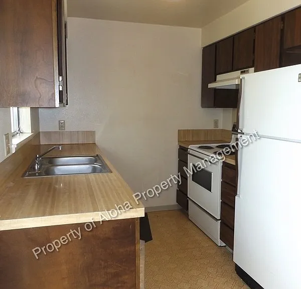 2012 N Hailey Ln — Photo 3