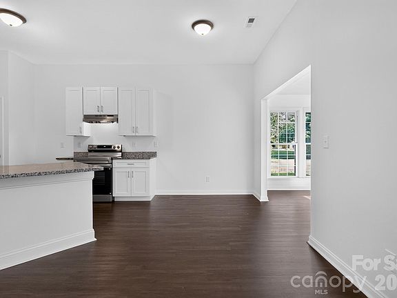 4th image of 11518 Planters Estates Dr