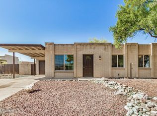 2464 S Rose Peak Dr, Tucson, AZ 85710