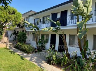 911 Edgewood St APT 8, Inglewood, CA 90302