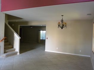 3612 N Vickie Ct, Visalia, CA