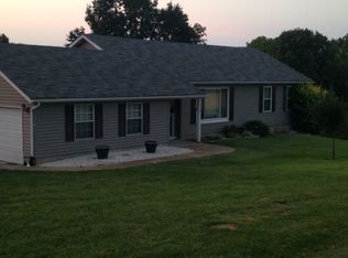 5011 Ashley Wilkes Way, Villa Ridge, MO 63089