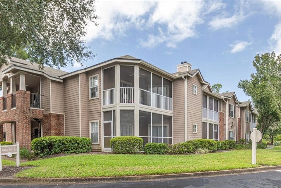 1st image of 10000 Gate Pkwy N APT 916