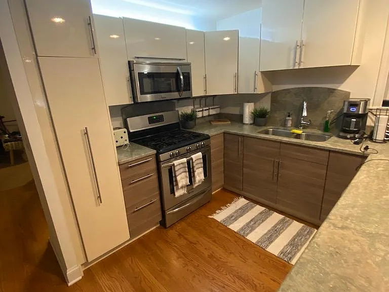 634 W Barry Ave #GDN — Photo 6