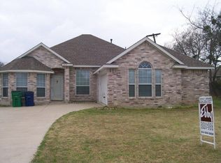 6413 Bluebonnet Dr, Rowlett, TX 75089