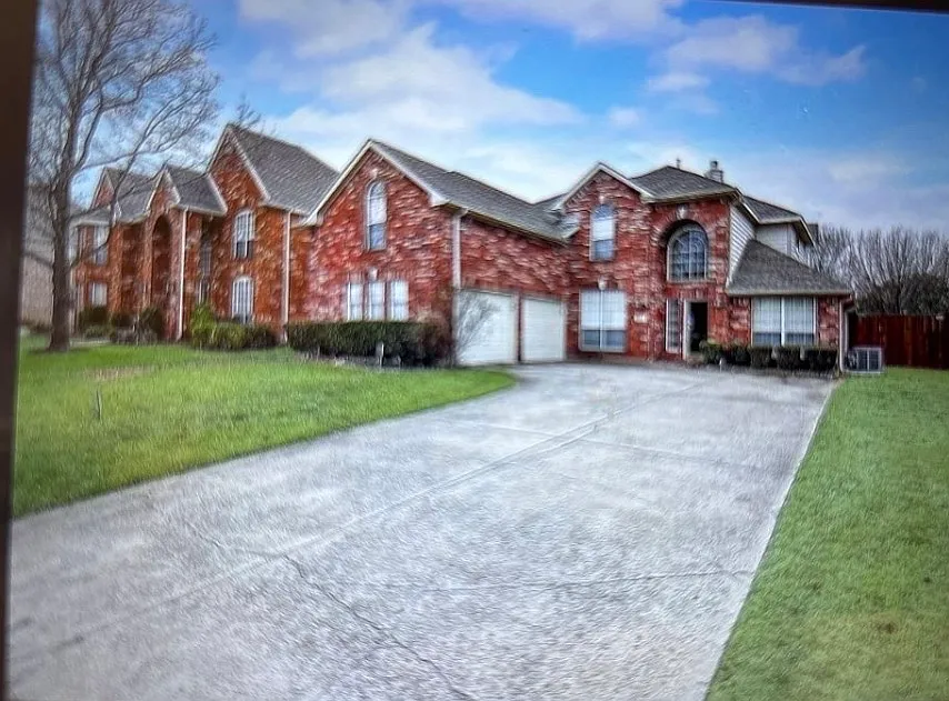 Building Photo - 311 Misty Meadow Dr