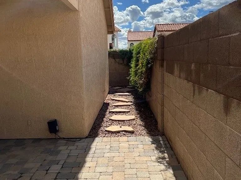 11050 N 111th Way — Photo 22