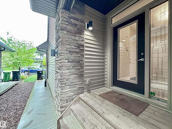 2nd image of 3254 Allan Way SW
