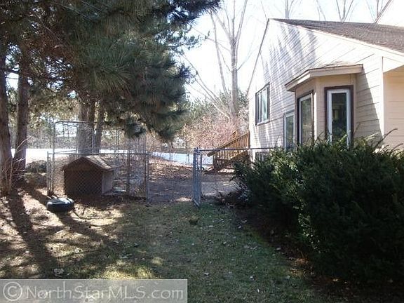 3rd image of 8624 289th Ln NE