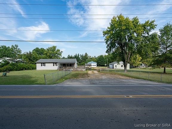 2nd image of 2605 Coopers Lane