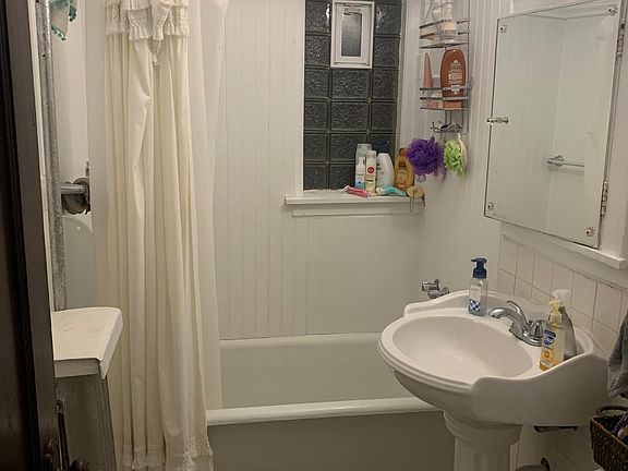 5th image of 202 Otis Ave APT 2