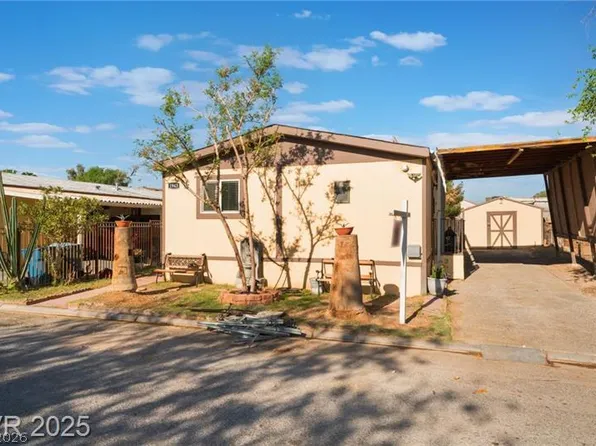 1943 Quintearo St, Sunrise Manor, NV 89115